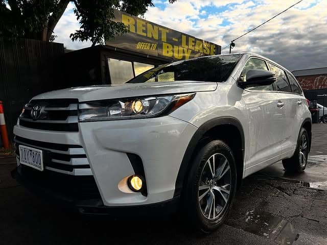 2017 Toyota Kluger GX 7 seat automatic petrol 4x4